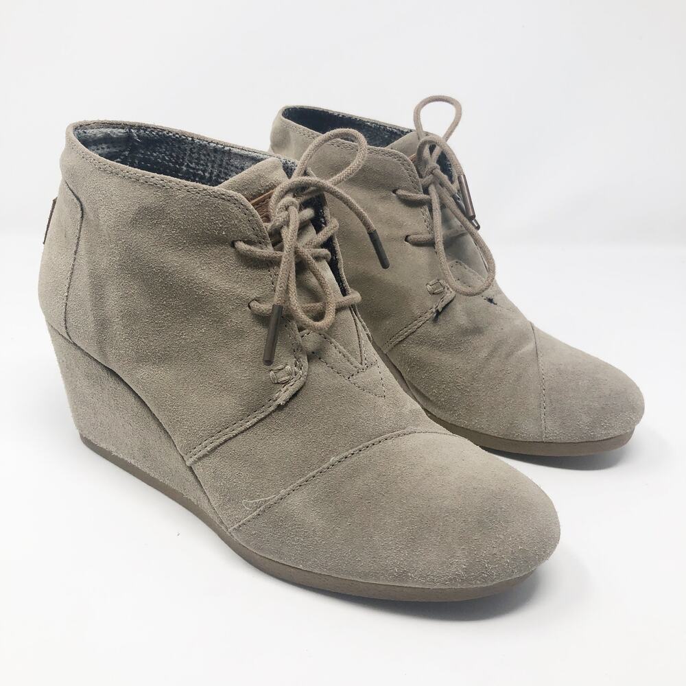 Toms Faux Suede Lace Up Wedge Booties Size 7.5W